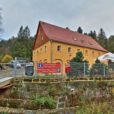 Penzion U Vyhlidky Chribska Exterior photo